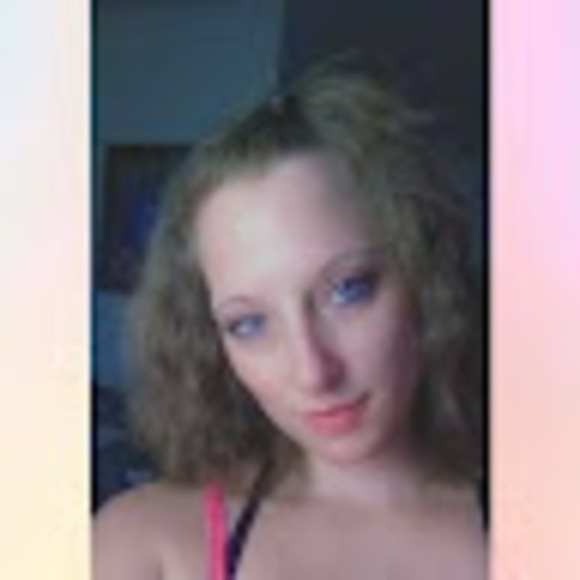 Meet your Posher, Rachael - Picture 1 of 1